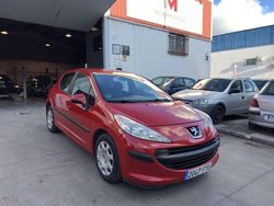 Rojo Usado 2006 Peugeot 207 Utilitario | 3999 € (Precio justo)