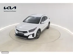 Blanco Usado 2024 Kia XCeed SUV | 23.299 € (Precio justo)