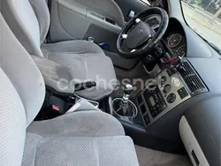 Gris / plata Usado 2001 Ford Mondeo Trend Berlina | 1999 € (Precio justo)