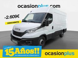 Blanco Usado 2023 Iveco Daily Berlina | 28.700 € (Precio justo)