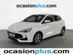 Blanco Usado 2024 MG MG3 Luxury Utilitario | 19.000 € (Precio justo)