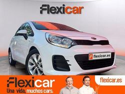 Blanco Usado 2016 Kia Rio Berlina | 10.490 € (Un poco caro)