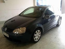 Azul Usado 2004 VW Golf IV Trendline Utilitario | 3690 € (Precio justo)