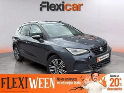 Gris Usado 2024 Seat Arona FR SUV | 19.440 € (Precio justo)