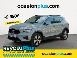 Gris / plata Usado 2024 Volvo XC40 SUV | 32.900 € (Precio justo)