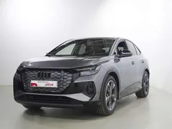 Gris Usado 2021 Audi Q4 Sportback e-tron Ambiente SUV | 41.200 € (Un poco caro)