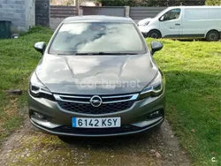 Gris / plata Usado 2019 Opel Astra Berlina | 14.500 € (Precio justo)