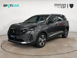 Gris Usado 2024 Peugeot 5008 Allure Monovolumen | 24.900 € (Buen precio)