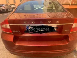 Granate Usado 2010 Volvo S80 Momentum Berlina | 12.500 €