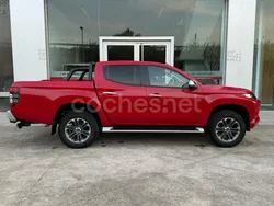 Rojo Usado 2021 Mitsubishi L200 Motion Recogida | 32.999 € (Un poco caro)