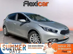 Gris Usado 2015 Kia Ceed Berlina | 7990 € (Precio justo)