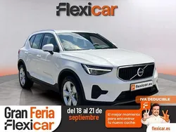 Blanco Usado 2024 Volvo XC40 Core SUV | 30.990 € (Buen precio)