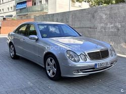 Gris / plata Usado 2002 Mercedes E500 Avantgarde Berlina | 7900 €