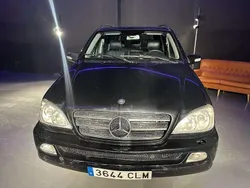 Usado 2003 Mercedes ML270 SUV | 4990 € (Buen precio)