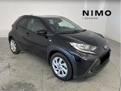 Blanco classic Usado 2022 Toyota Aygo X Play SUV | 15.900 €