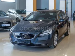 Azul Usado 2018 Volvo V40 Inscription Familiar | 16.990 € (Precio justo)