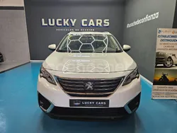 Blanco Usado 2019 Peugeot 5008 Active Monovolumen | 16.990 € (Precio justo)