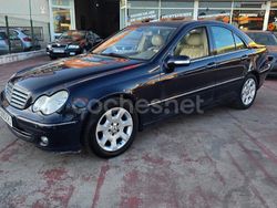 Negro Usado 2004 Mercedes C220 Avantgarde Familiar | 4499 € (Precio justo)