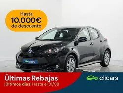 Negro Usado 2021 Toyota Yaris Hybrid Active Berlina | 17.990 € (Precio justo)