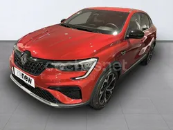 Rojo Usado 2024 Renault Arkana Techno SUV | 27.000 € (Precio justo)