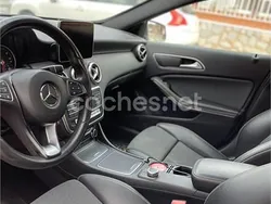 Gris / plata Usado 2018 Mercedes A200 Berlina | 21.500 € (Precio justo)