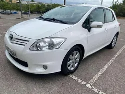 Blanco Usado 2013 Toyota Auris Active Berlina | 6990 € (Super precio)