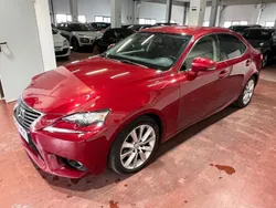 Rojo Usado 2014 Lexus IS300h Sport Line Berlina | 14.495 € (Precio justo)