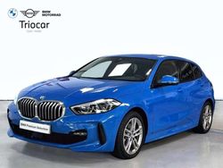 Azul Usado 2024 BMW 118 Comfort Edition Utilitario | 31.900 € (Precio justo)
