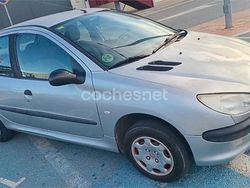Gris / plata Usado 2001 Peugeot 206 Berlina | 1350 € (Buen precio)