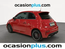 Rojo Usado 2023 Abarth 695 Utilitario | 21.810 € (Buen precio)