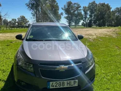 Gris / plata Usado 2012 Chevrolet Cruze LT Berlina | 4600 € (Precio justo)