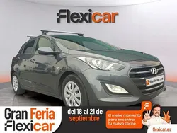 Gris / plata Usado 2017 Hyundai i30 Berlina | 10.990 € (Super precio)