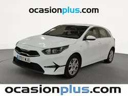 Blanco Usado 2023 Kia Ceed Utilitario | 17.719 € (Precio justo)