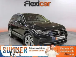 Negro Usado 2023 VW Tiguan Life SUV | 29.990 € (Buen precio)