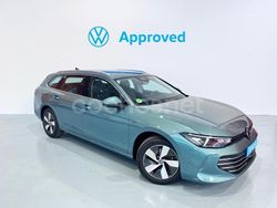 Verde Usado 2024 VW Passat Business Familiar | 34.900 € (Super precio)