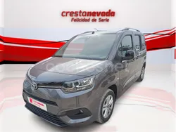 Gris / plata Usado 2022 Toyota Proace Verso Active Familiar | 23.490 € (Precio justo)