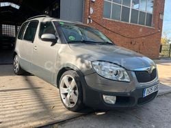 Beige Usado 2008 Skoda Roomster Monovolumen | 4490 €
