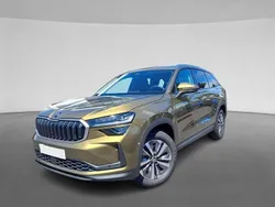 Amarillo Usado 2024 Skoda Kodiaq Selection SUV | 32.190 € (Precio justo)