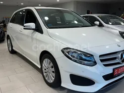 Blanco Usado 2016 Mercedes B180 Monovolumen | 15.900 € (Un poco caro)