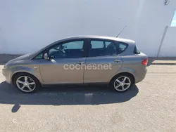 Gris / plata Usado 2004 Seat Toledo Sport Berlina | 2500 € (Precio justo)
