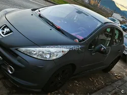 Gris / plata Usado 2006 Peugeot 207 Berlina | 3800 € (Precio justo)