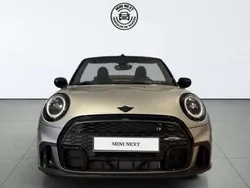 Plateado Usado 2024 Mini Cooper Cabriolet Descapotable | 33.900 € (Caro)