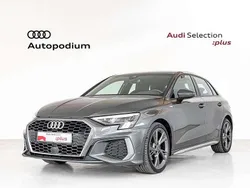Gris Usado 2023 Audi A3 Sportback S-Line Utilitario | 31.700 € (Un poco caro)