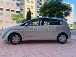 Gris / plata Usado 2006 Toyota Corolla Verso Luna Monovolumen | 6970 € (Precio justo)