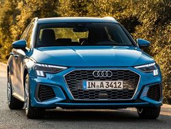 Rojo Usado 2020 Audi A3 Sportback Ambiente Utilitario | 21.990 € (Precio justo)