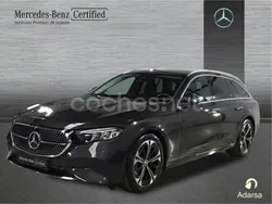 Gris / plata Usado 2024 Mercedes E300 Advanced Familiar | 52.995 €
