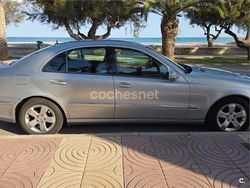 Gris / plata Usado 2002 Mercedes E270 Elegance Berlina | 4999 € (Precio justo)