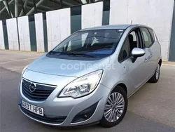 Gris / plata Usado 2013 Opel Meriva Excellence Monovolumen | 5000 € (Buen precio)