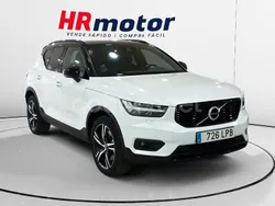 Blanco Usado 2021 Volvo XC40 R-Design SUV | 27.590 € (Precio justo)