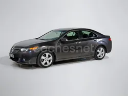 Gris Usado 2009 Honda Accord Luxury Berlina | 11.990 € (Precio justo)